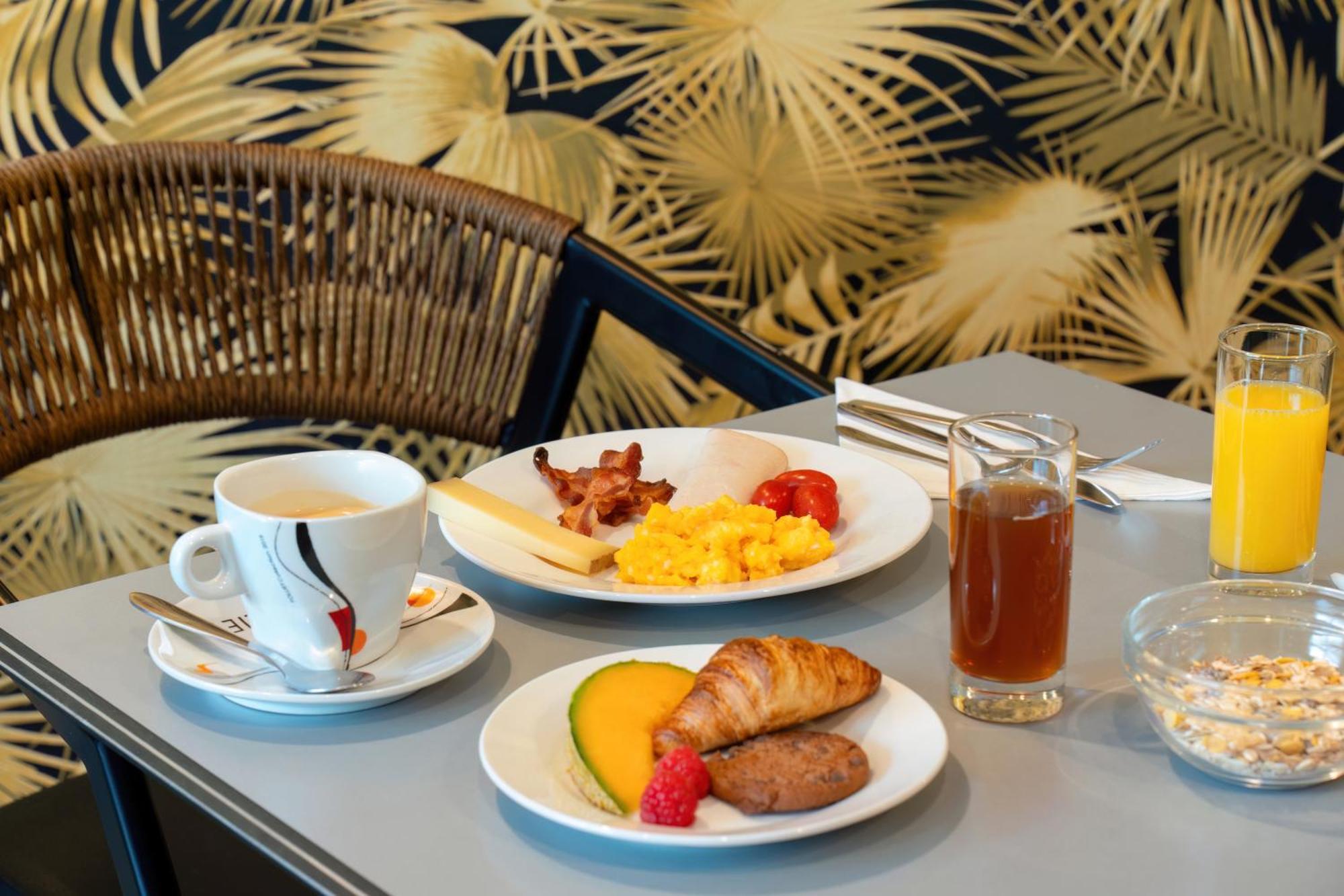 Best Western Plus Hotel Belfort Centre Gare Exterior foto